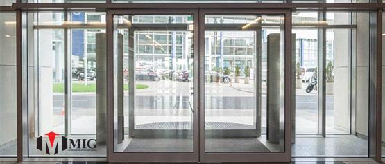 بررسی معایب و مزایای خرید درب اتوماتیک دست دوم